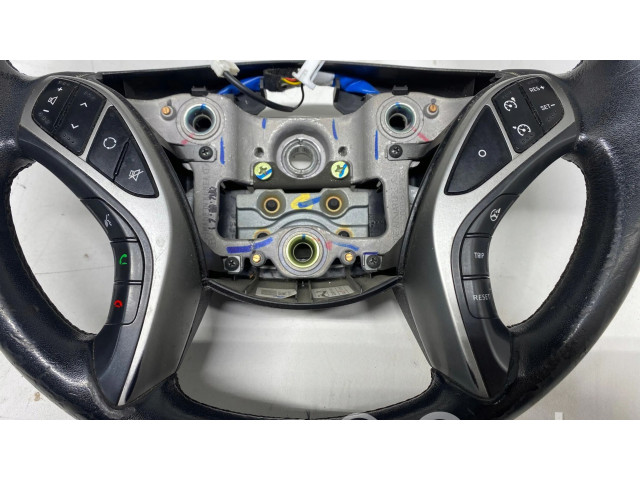 Volant Hyundai i30 2014   