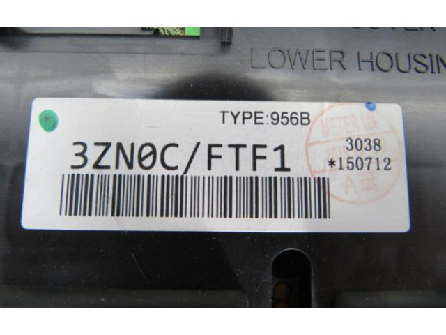 Přístrojová deska  Nissan Pulsar 2016 3ZN0CFTF1, 3038150712  