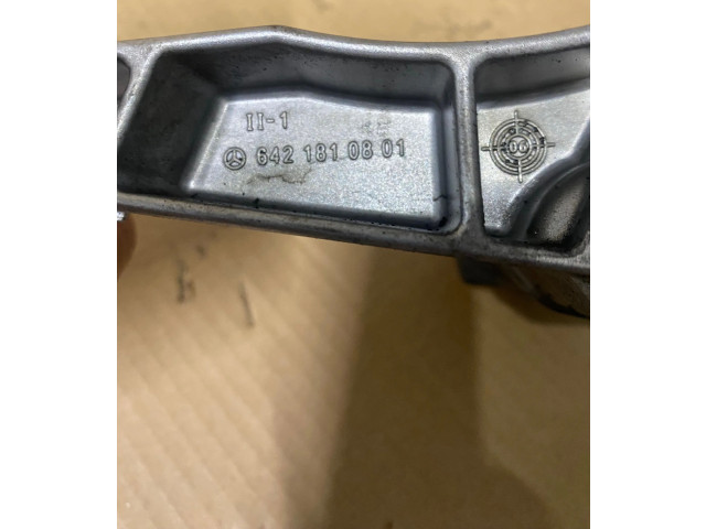 Čerpadlo oleje 6421810801   Mercedes-Benz E C207 W207   642.836