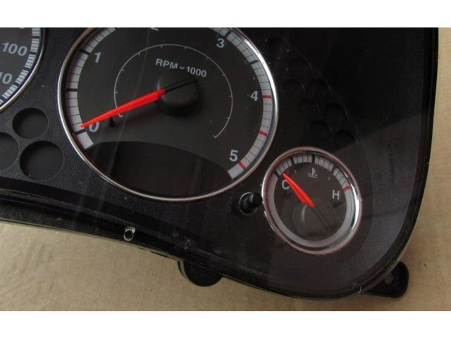 Přístrojová deska  Jeep Cherokee III KJ 2005   