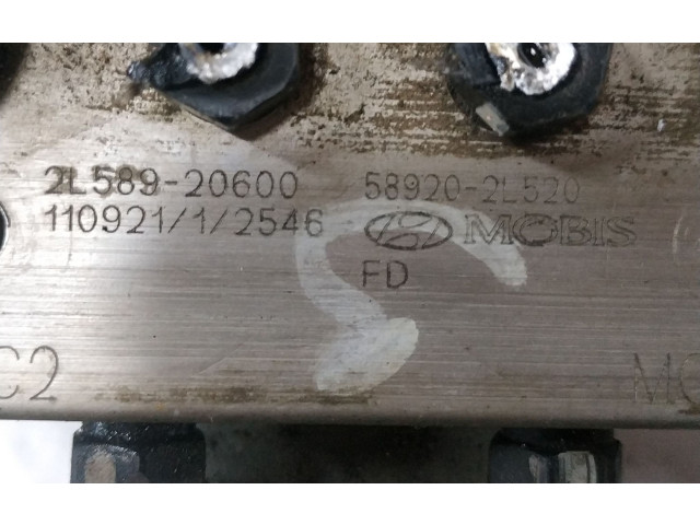 Jednotka ABS 6158945200   Hyundai i30 2007
