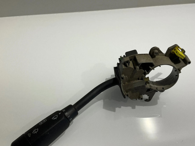 Ручка стеклоочистителей 2085450010, A2085450010   Mercedes-Benz CLK A208 C208