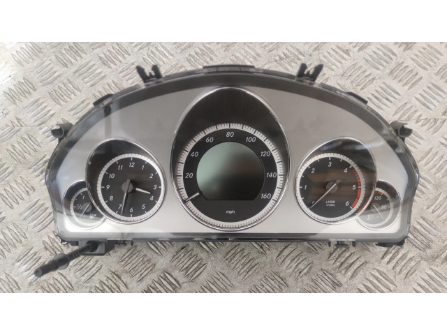 Přístrojová deska  Mercedes-Benz E A207 2011 A2129001508  