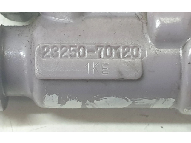 Форсунка 2325070120    Lexus IS 200-300  1GFE 