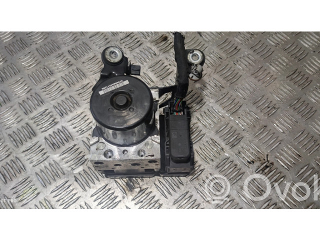 Jednotka ABS 28526258303   Volvo V60 2015