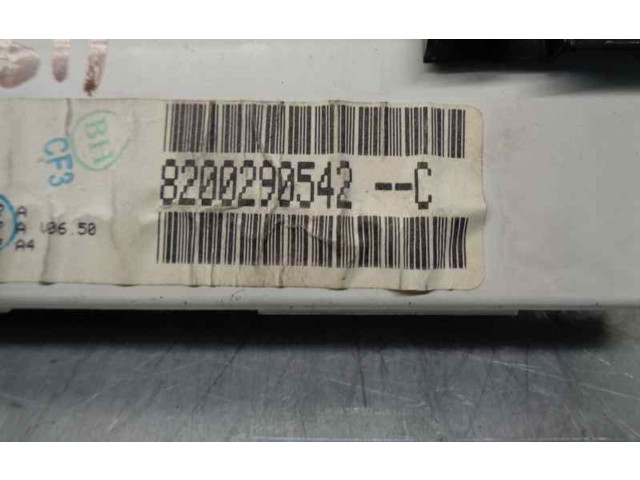 Дисплей    8200290542C   Renault Megane II