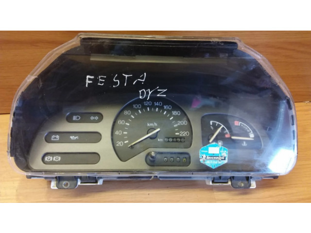 Панель приборов 94FP10C956AA   Ford Fiesta       
