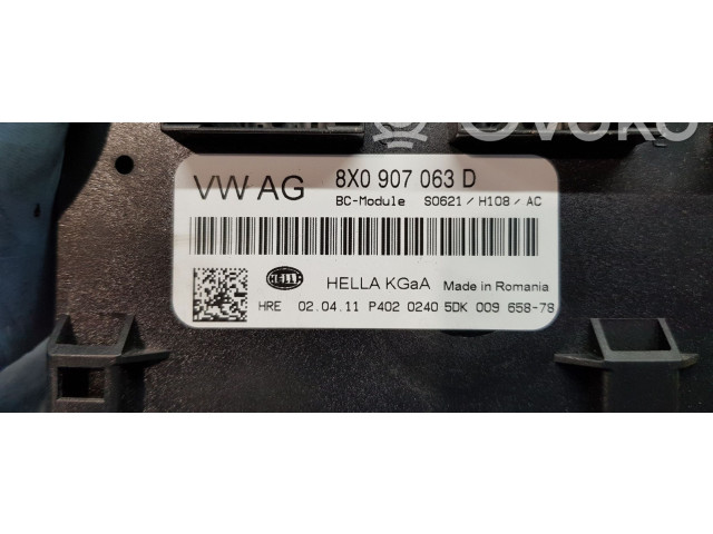 Блок комфорта 8X0907063D, 5DK009658   Audi A1   