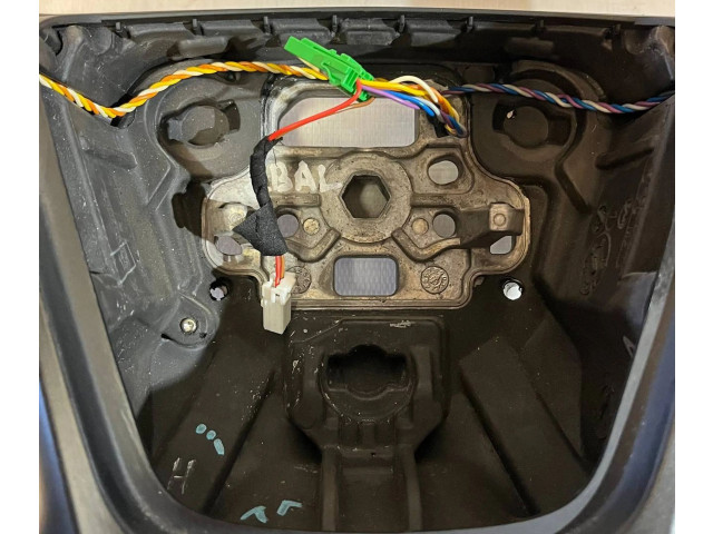 Volant Volvo V70 2009 30778843, 30778840  