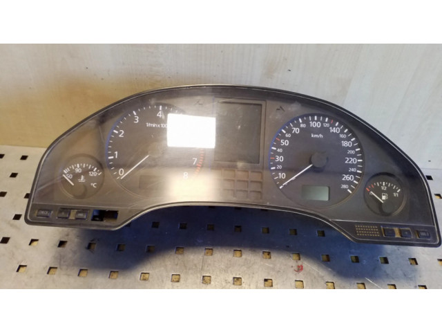 Панель приборов 4D0919033T, 88311263   Audi A8 S8 D2 4D       