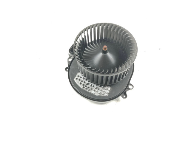 Вентилятор печки    T921557, 0686056   BMW M3 F80
