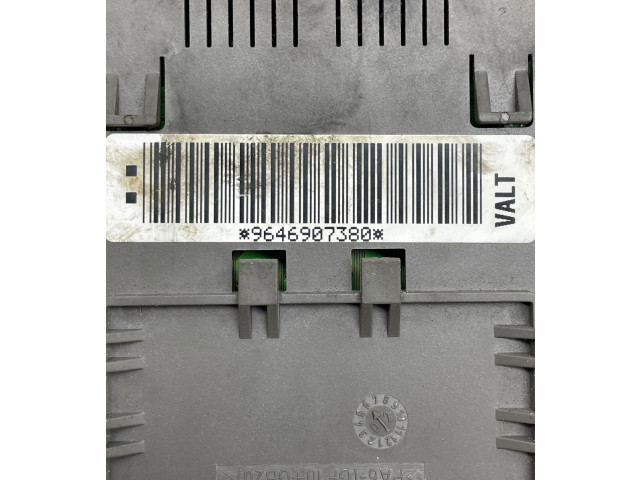 Блок предохранителей  9646907380   Fiat Ulysse    