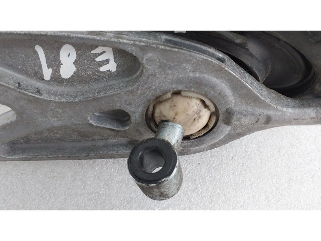 Рычаг переключения передач 2260307   BMW 1 E81 E87