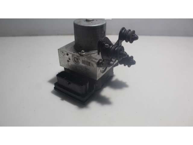 Jednotka ABS    Volkswagen PASSAT B7 2014