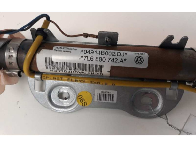 Подушка безопасности двери 7L6880742A   Volkswagen Touareg I