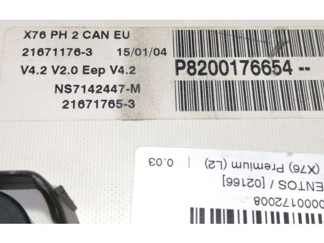 Přístrojová deska  Nissan Kubistar 2004 P8200176654, 216717653  