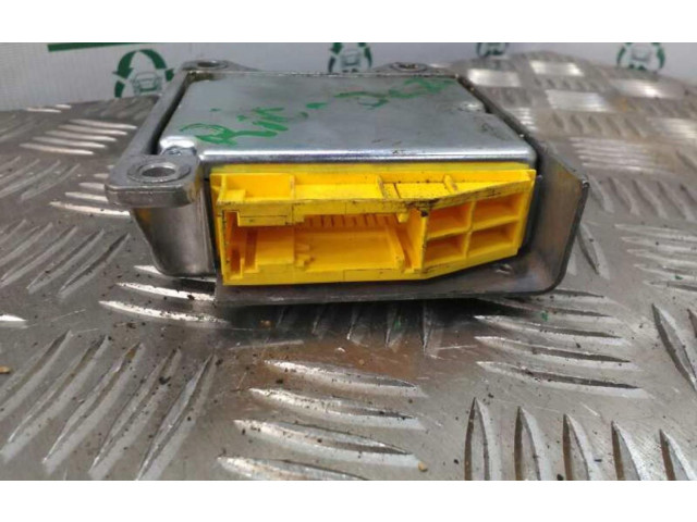 Блок подушек безопасности 0K32B677F0   KIA Rio