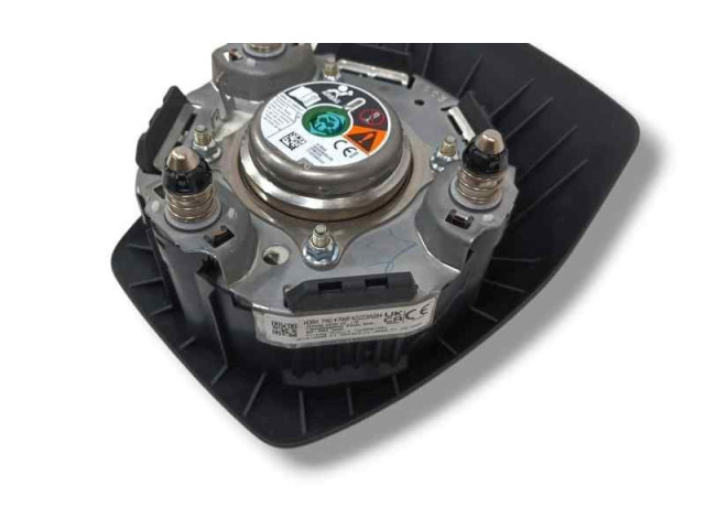 Подушка безопасности водителя 4513042360C0   Toyota bZ4X