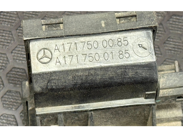 Zámek zadních dveří A1717500085, A1717500185   Mercedes-Benz C W203 2003