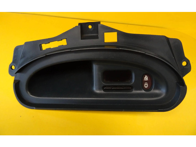 Дисплей    7700840351   Renault Megane I