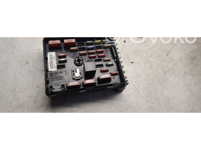Блок предохранителей  3c0937125   Volkswagen Golf Plus    