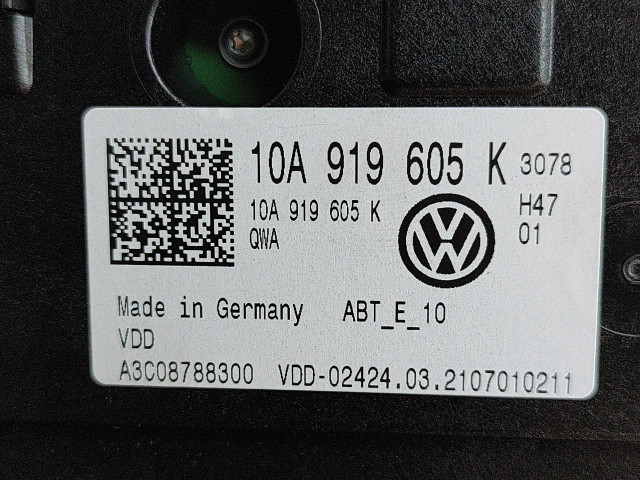 Дисплей    10A919605K, A2C08788300   Volkswagen ID.3