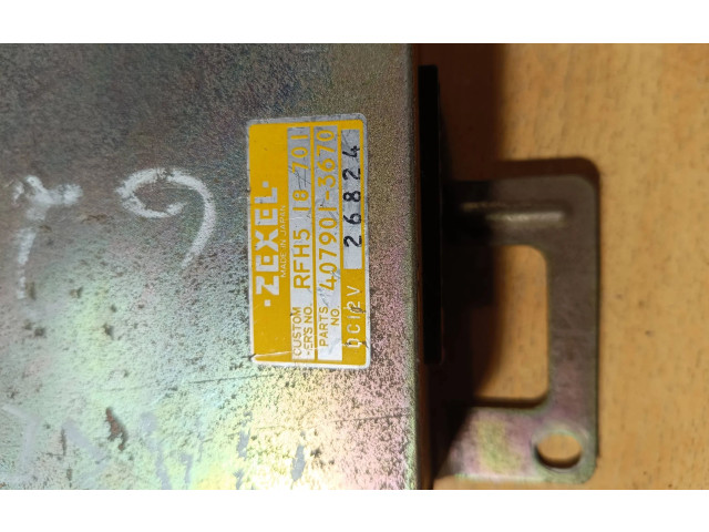 Блок управления 4079013670, RFH518201   Mazda 626