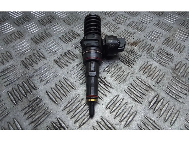 Vstřikovač 07Z130073F, 0414720210   Volkswagen Multivan T5    AXD 