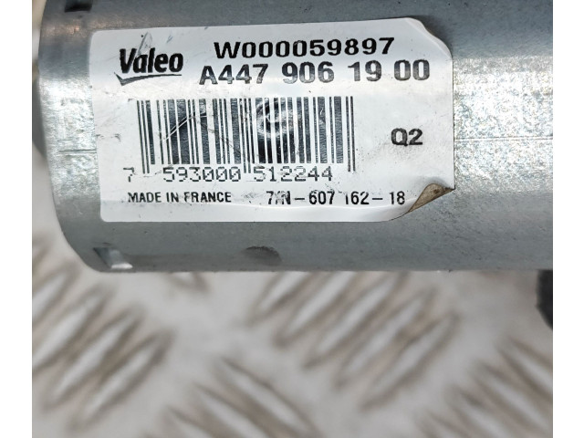 Vstřikovací lišta A4479061900, W000059897   Mercedes-Benz Vito Viano W447    OM 651.950 
