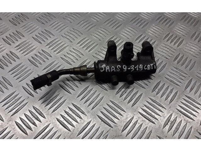 Vstřikovací lišta 55203803   Saab 9-3 Ver1     