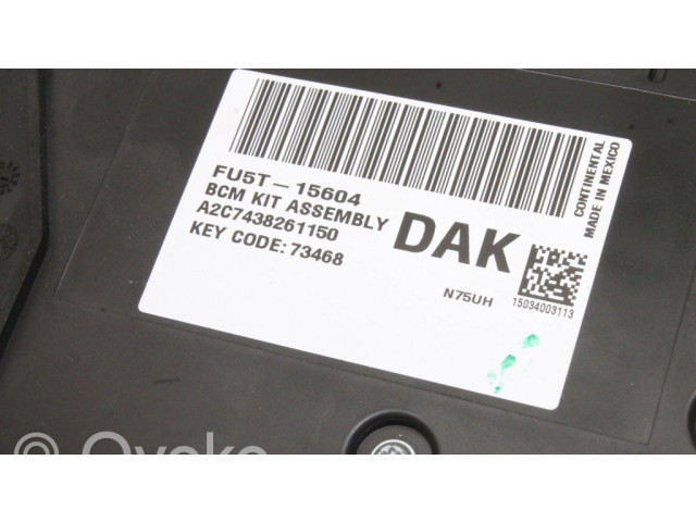   Pojistková skříňka FU5T15604DAK   Ford Mondeo MK  2015