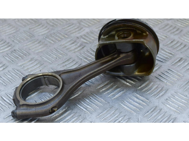 Píst 75244937521300   BMW 7 E65 E66  pro benzínový motor 6.0 N73 B60 A 