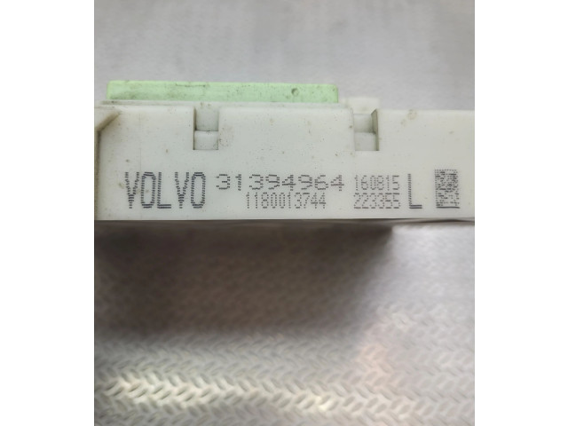   Pojistková skříňka 31394964   Volvo V40 Cross country 2015