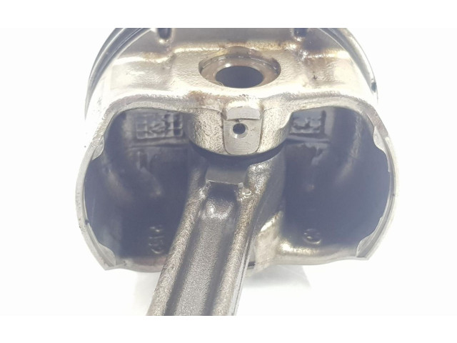 Píst 120A10724R, 120A10724R   Dacia Lodgy     