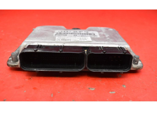 Блок управления двигателем ECU 4E0907560, 4E0907560   Audi A8 S8 D3 4E