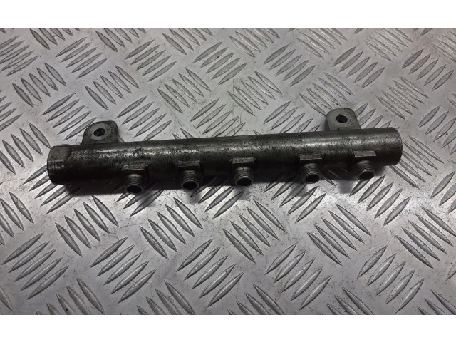 Vstřikovací lišta 55200264   Alfa Romeo 147     