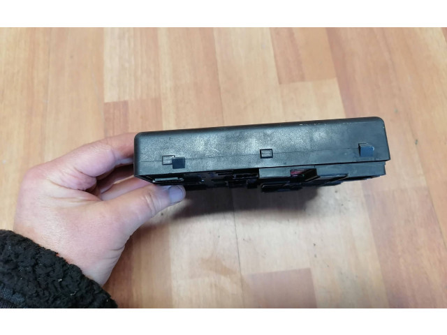 Блок предохранителей 284B60605R, 58G011F03   Renault Espace V (RFC)    