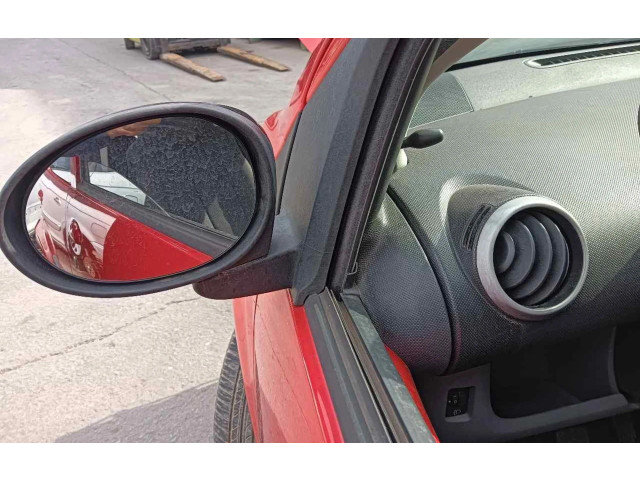 Zpětné zrcátko  Peugeot 107 2006  879400H010  