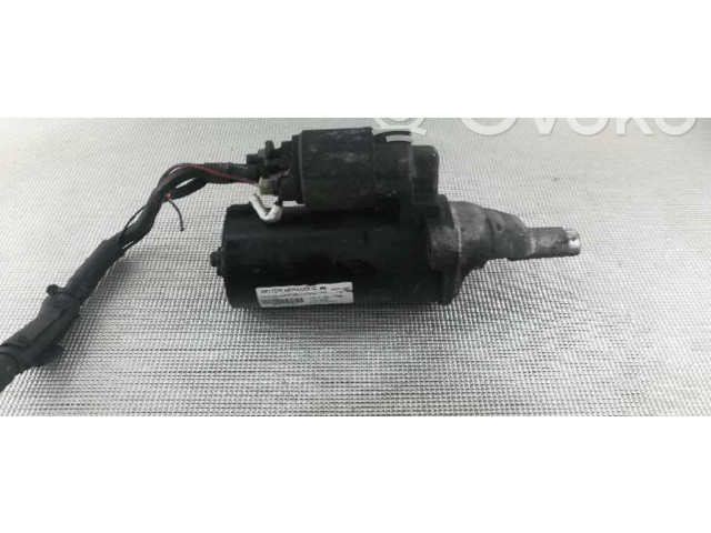 Vstřikovací lišta 0001109021   Audi A4 S4 B5 8D     
