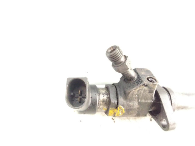 Vstřikovač 0445110084   Peugeot 207 CC     