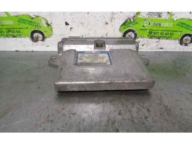 Řídící jednotka 7700106482, R0080016C   Renault Trafic I 2000