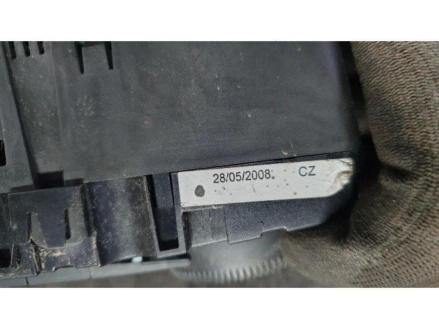 Блок управления климат-контролем 69849212031960, H204S605   Mercedes-Benz B W245