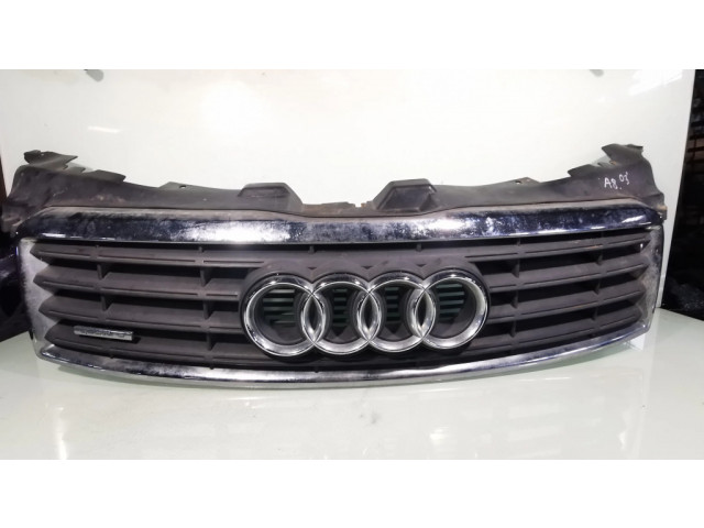 Верхняя решётка Audi A8 S8 D3 4E 2002-2009 года 4E0853719A      