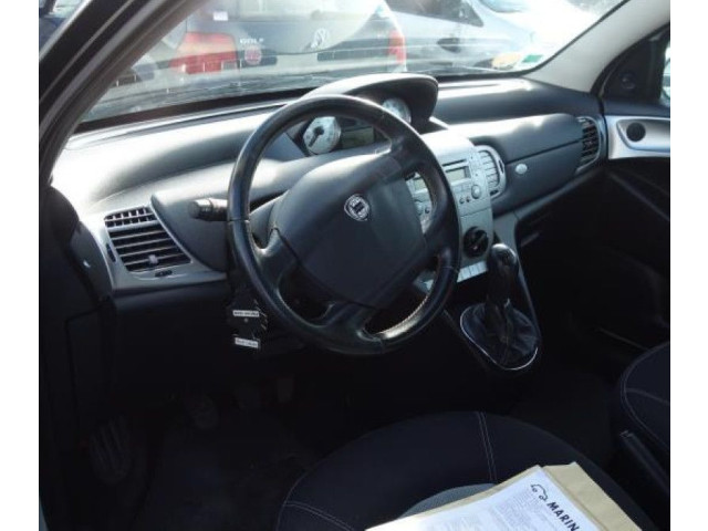 Вентилятор радиатора         Lancia Ypsilon 