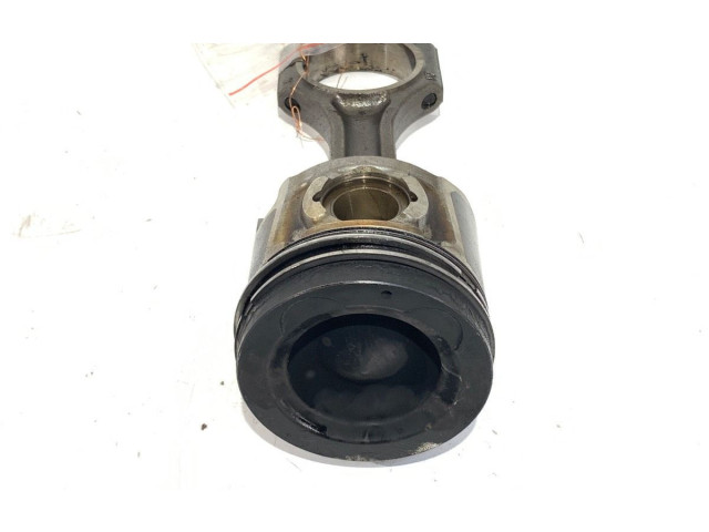 Píst D4FD   Hyundai ix35     