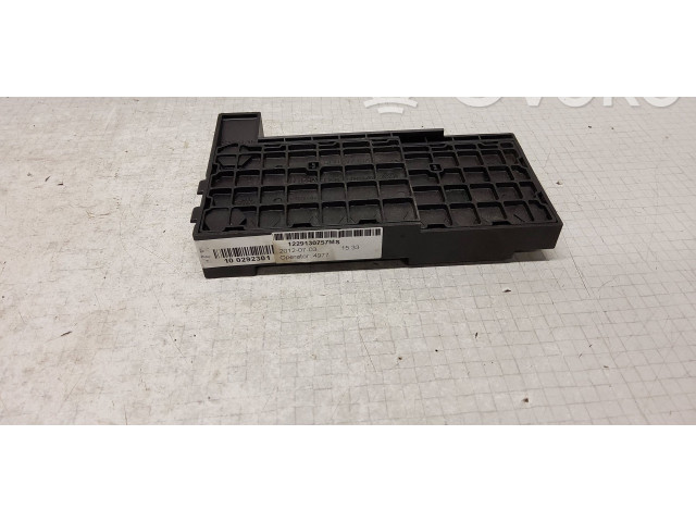 Блок предохранителей 7H0937550A, 1229130757MS   Volkswagen Transporter - Caravelle T5      