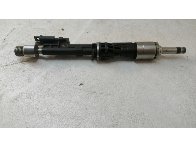 Vstřikovač 1353756860711, 10213541   BMW M5  pro benzínový motor 4.4  