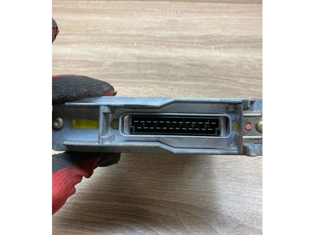 Řídící jednotka HOM7700868321, R04080002D   Volvo S40, V40 1995