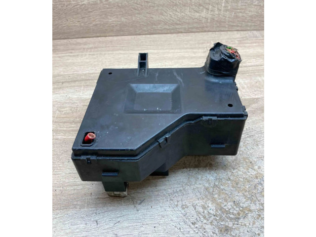 Блок предохранителей 1342FuseBox, PA66   Mazda 626    