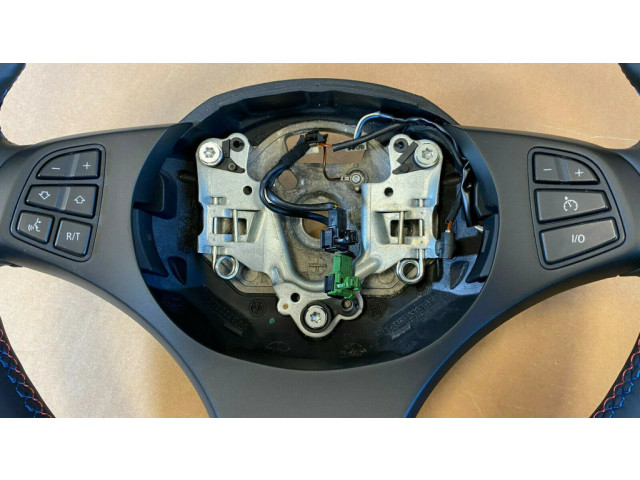 Руль BMW X3 E83  2003-2010 года 32303448451, 32303455483      